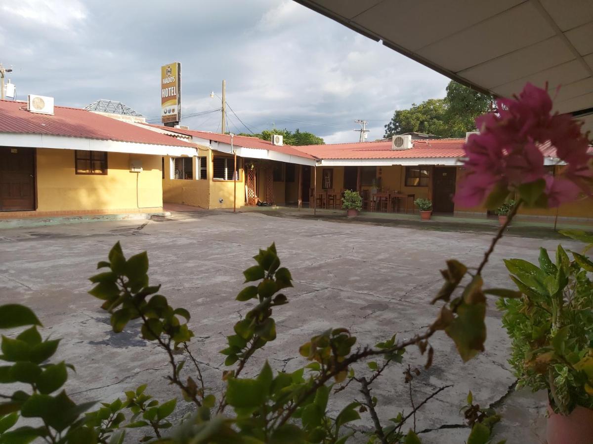 Mados Hotel Tamarindo Choluteca Extérieur photo